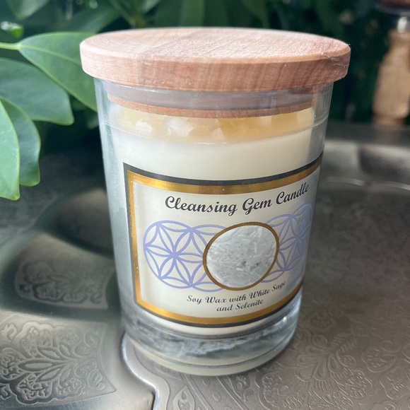 Soy Candle with White Sage and Selenite - Picture 5 of 5
